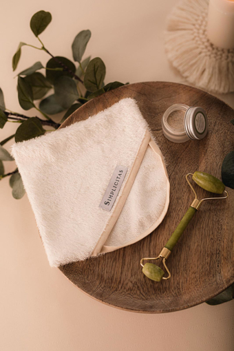 Immagine di Mask remover – guanto viso spugna di bambù